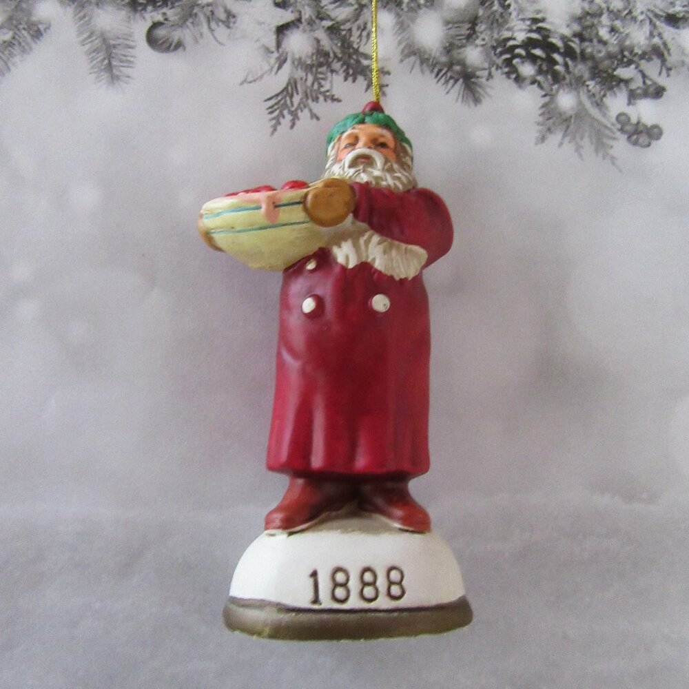 Santa limited edition Christmas tree ornament figurine 1888 - Father Christmas